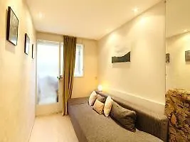 Appartement Alexandra Palace à Cannes 0*,  France